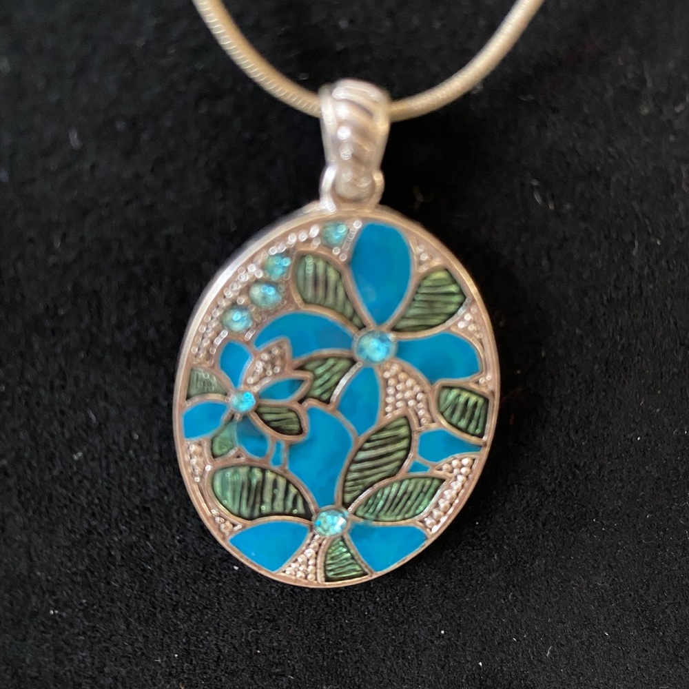 Silver-Turquoise Rhinestone Necklace Set - Picture 2 of 6